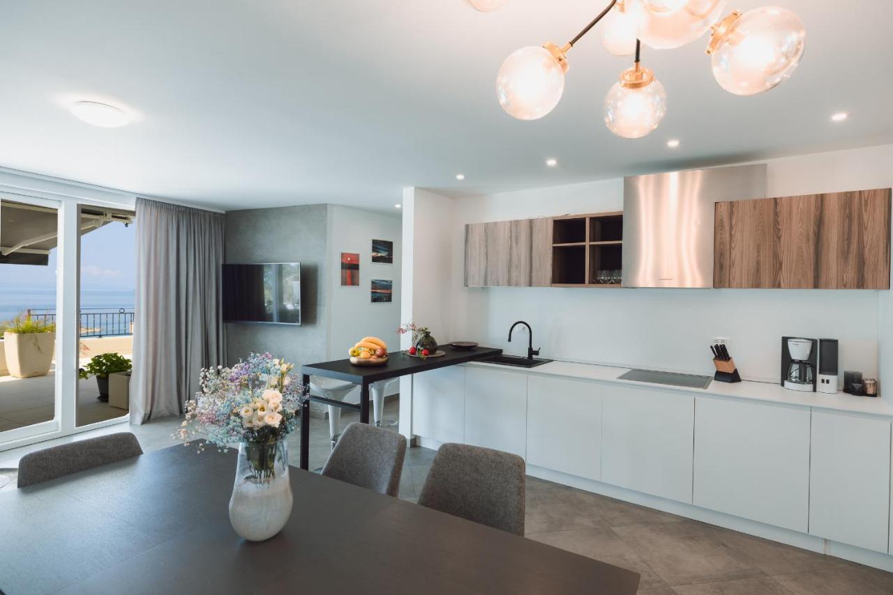 Villa Smaragd - Lapis - Luxury Apartment With Shared Pool 마카르스카 외부 사진